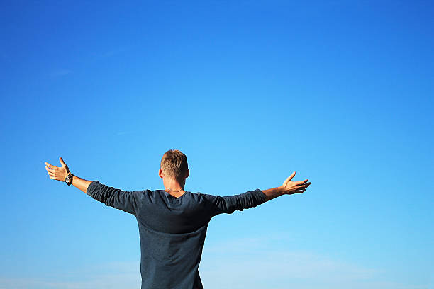 istock Man with his arms wide open 513313771