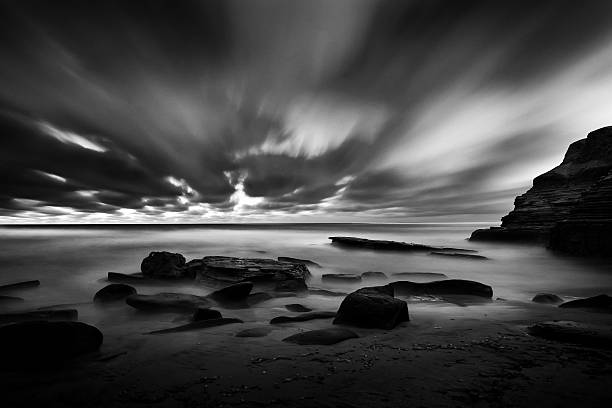 istock Moody Seascapes No. 1 513316060