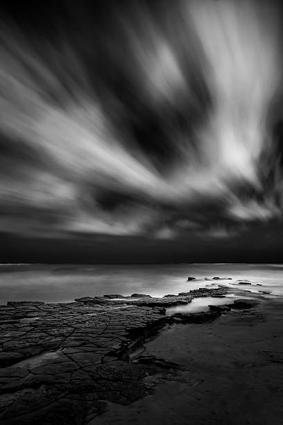 istock Moody Seascape No. 13 513316162