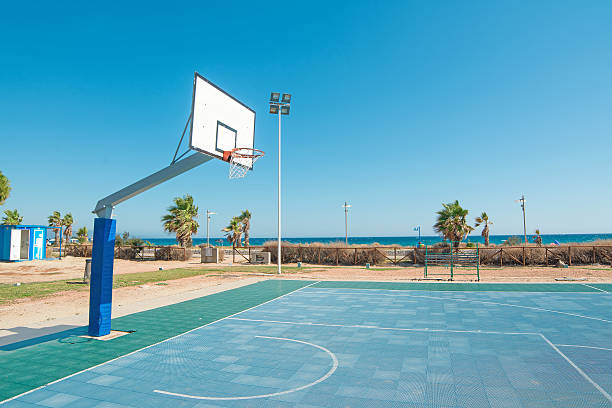 istock hoop by the sea 513353319