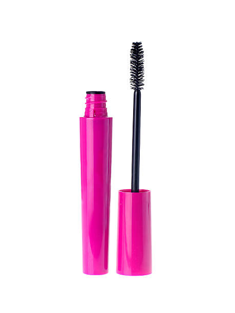 istock Mascara in pink package isolated on white 513365316