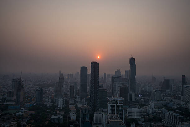 istock Sunset on Bangkok city 513370540