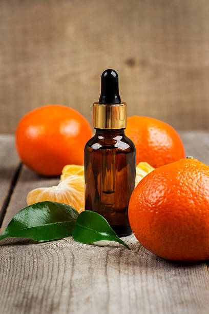 istock Organic tangerine essential oil 513379494