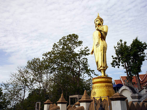 istock Buddhist Temple Wat Phrathat Khao Noi 513384791