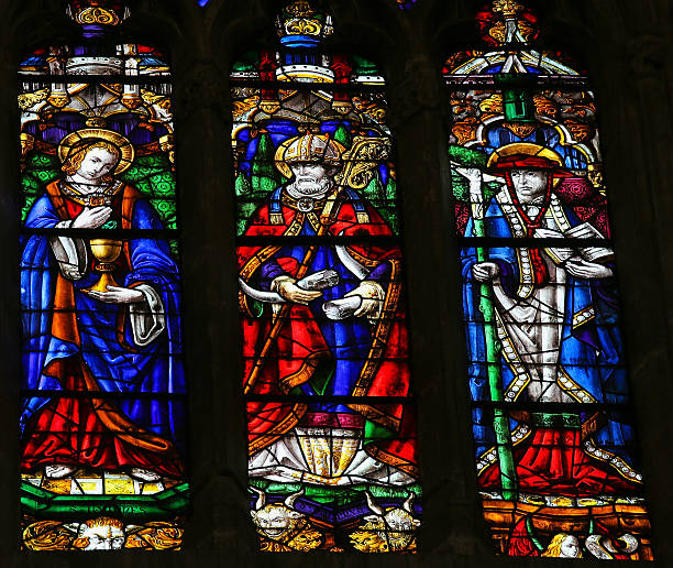 istock Stained glass in Oviedo 513415203