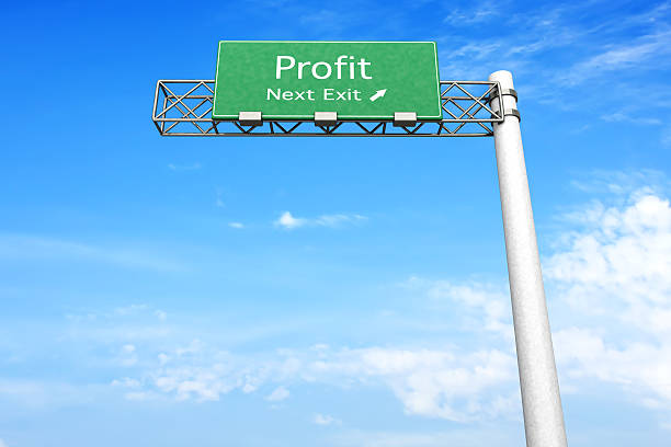 istock Highway Sign - Profit 513415743
