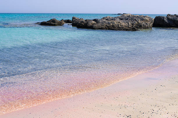 istock Famous Elafonissi beach with pink sand, Crete 513417918