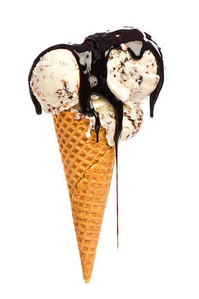 istock Ice cream cone with Stracciatella and chocolate sauce 513418402