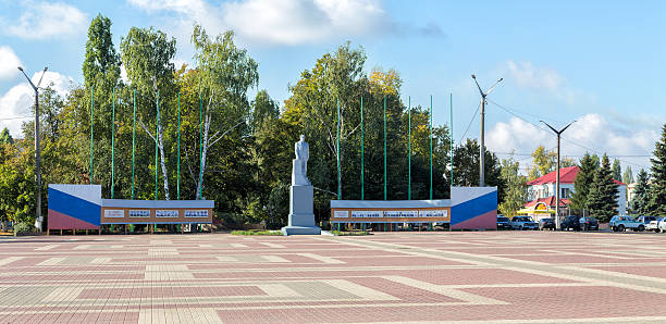 lenin plac w miejskich wieś anna, rosja - former famous place east architecture zdjęcia i obrazy z banku zdjęć