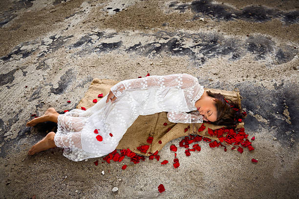 istock Vintage dress and rose petals 513425492