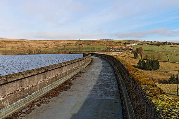 Baitings Dam, West Yorkshire, England, Walkway