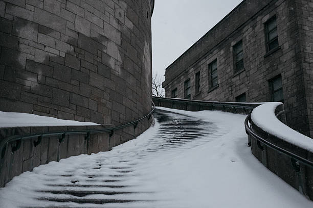 istock Staircases of Saint-Joseph's Oratory covered snow 513428446