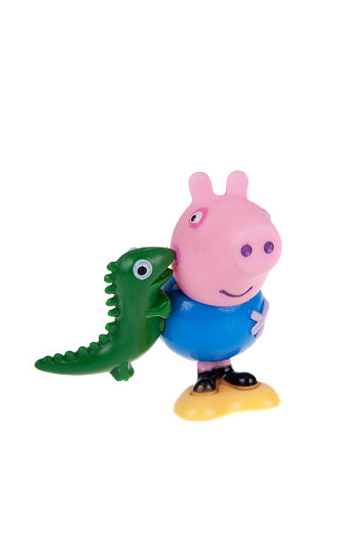 george 돼지 장식용 조각상 - peppa pig figurine toy 뉴스 사진 이미지