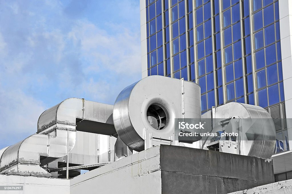 Industrial sistema de ventilación - Foto de stock de Aparato de aire acondicionado libre de derechos