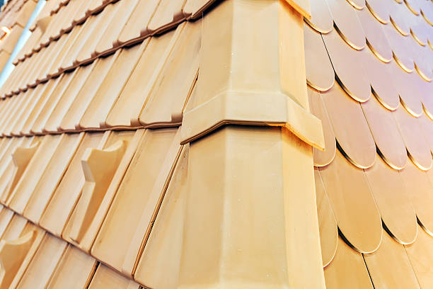 черепица - macro construction building activity roof tile стоковые фото и изображения