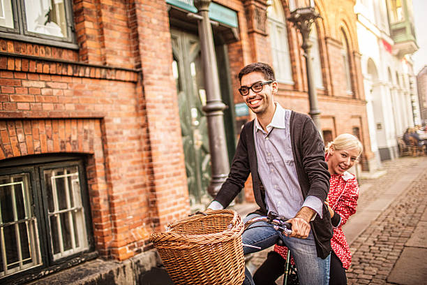 istock Couple enjoying the city ride 513530483