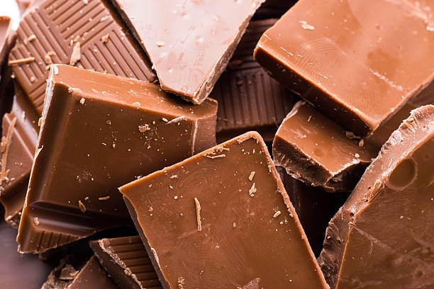 istock Cubes of chocolate 513534493