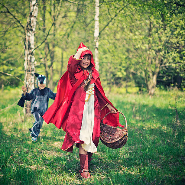 istock Big Bad Wolf chasing the Little Red Riding Hood 513547126