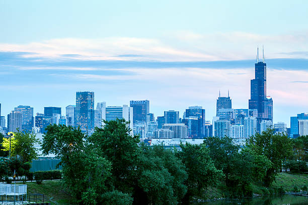 istock Chicago skyline, Illinois, USA 513572151