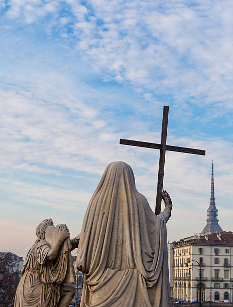 istock Turin, Italy - January 2016: Religion Statue 513586318