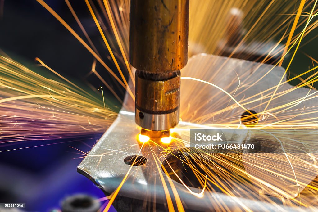 Soudure de l'acier Spot - Photo de Machine CNC libre de droits