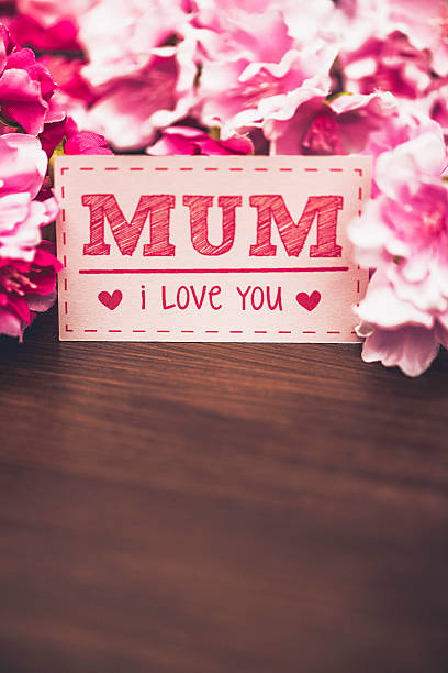 istock Mother's Day message for mum 513594410