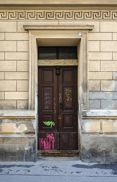 Stare drzwi – zdjęcie