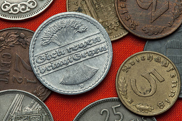 monedas de la república de weimar - deutsches reich fotografías e imágenes de stock