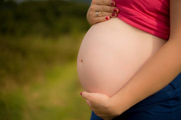 istock Pregnant woman 513629551