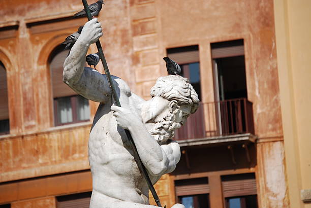 istock Neptune Fountain in Rome, Italy 513635197