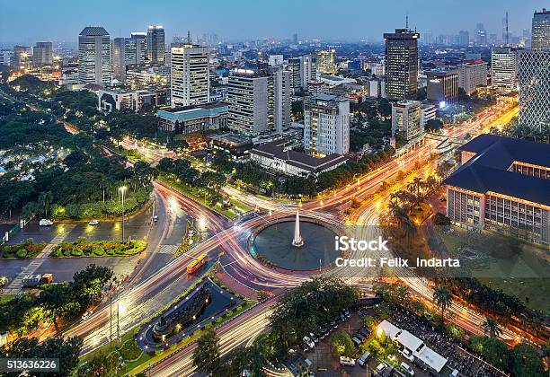 Photo libre de droit de Intersection De Jakarta banque d'images et plus d'images libres de droit de Jakarta - Jakarta, Paysage urbain, Indonésie