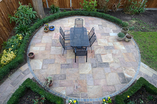 Circular Garden patio with table and chairs