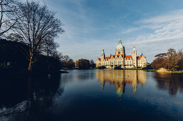 istock Town Hall (Rathaus) in Hannover, Germany 513682020