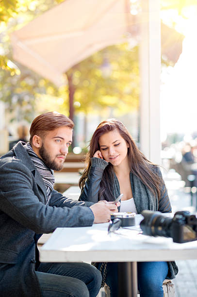 istock Meeting At Coffee Shop 513688796