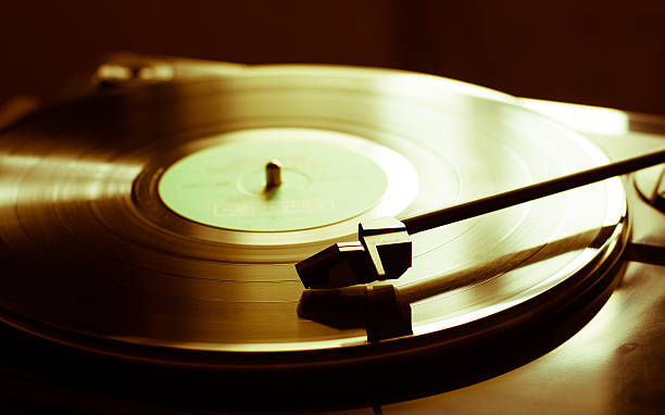 istock Vintage record player with vinyl disc, close-up 513741794