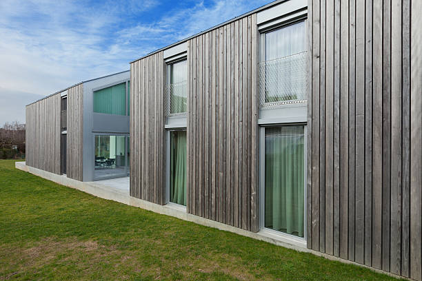 istock Exterior of a beautiful house 513747556