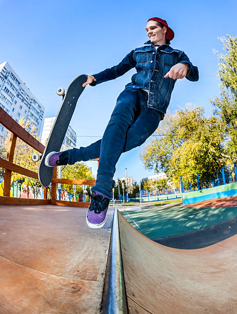 istock Skateboarder in the skatepark 513749478