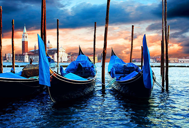 venezia-voyage romantique pleace - travel outdoors tourist venice italy photos et images de collection