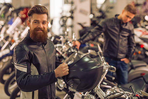 istock Men in motorbike salon 513814086