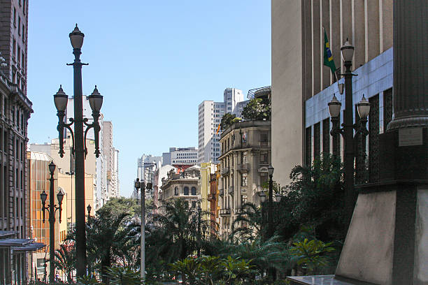 istock Sao Paulo Street 513823789