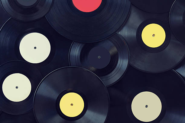 istock Vinyl disks wall, vintage musical background 513904103