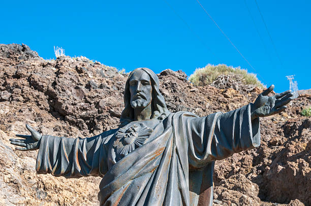 istock ancient statue of jesus 513917073