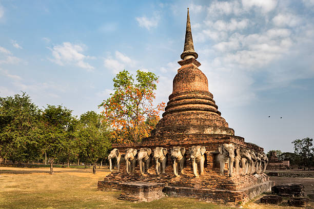 istock Wat Sorasak in Sukhothai hstorical park 513934520