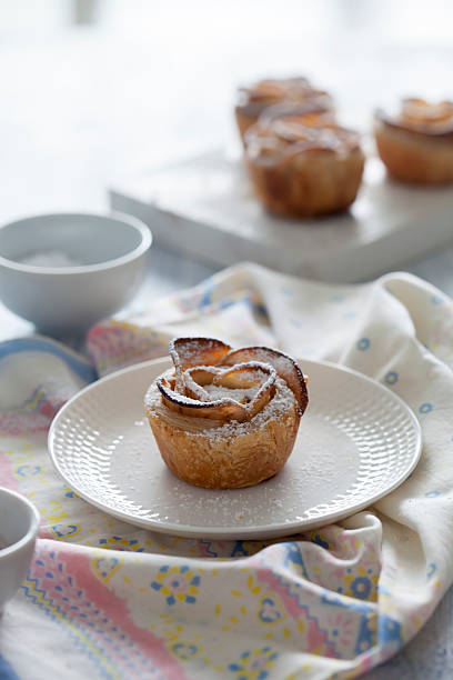 Apple roses of puff pastry.