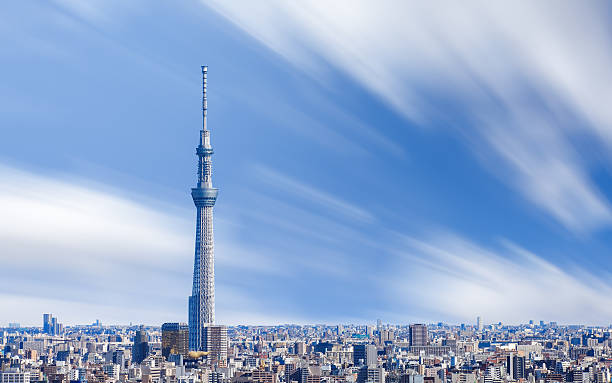 hermosa vista de la ciudad de tokio con tokio cielo árbol - skytree fotografías e imágenes de stock