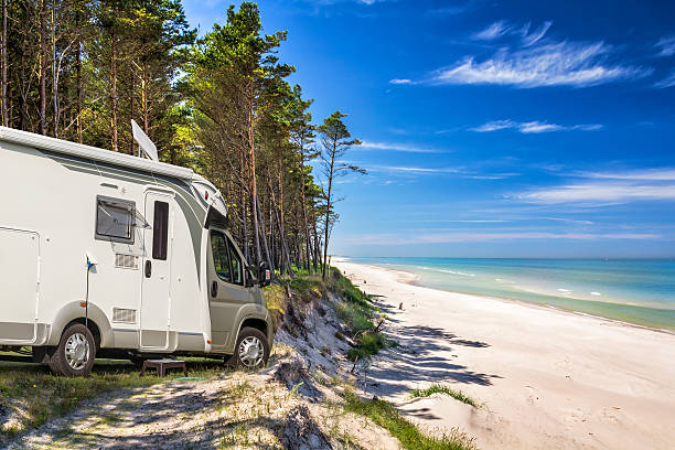 istock Vacation with motor home at the seaside 513940374