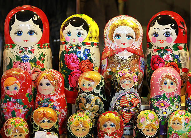 istock Many traditional russian matryoshka dolls as souvenirs 513947034
