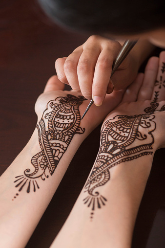 Traditional henna application
