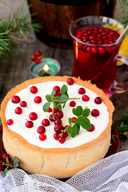 istock White chocolate cheesecake tart with cranberries 513959427