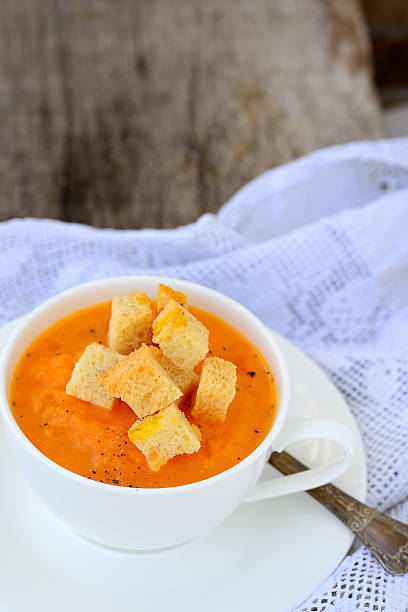 istock Pumpkin soup with croutons 513961331